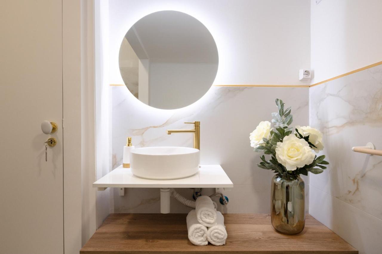 Cardosas Gem - Historic Ap 1F Apartman Porto Kültér fotó
